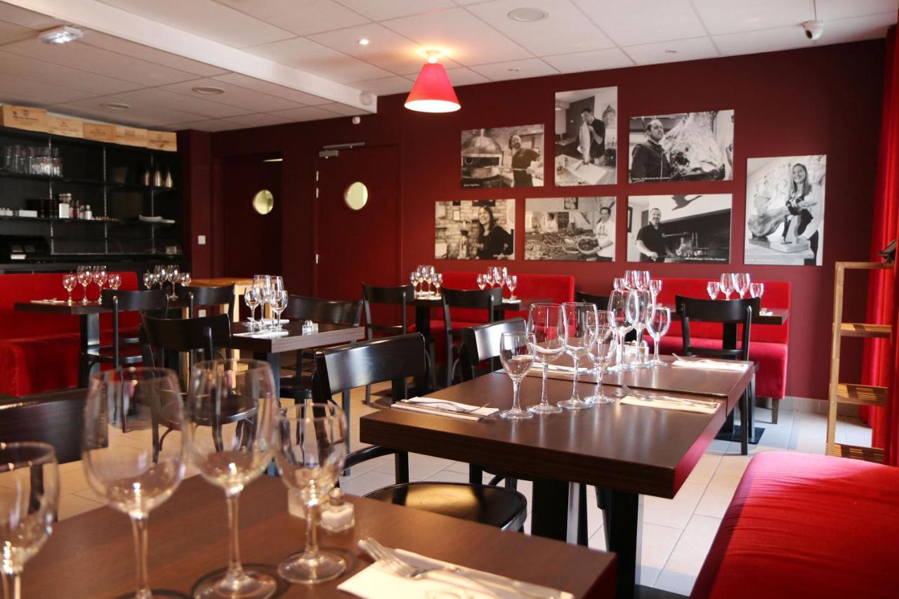 Le Quarre Hotel Bistrot Bruguieres Exterior photo